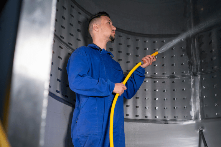 Water Tank Cleaning